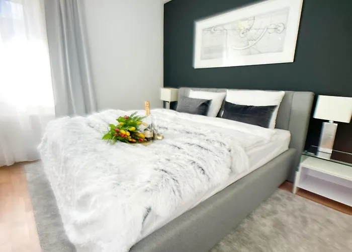 M-Style 02 Apartment Mit Balkon 24H Self-Check-In, Free Parking, Netflix
