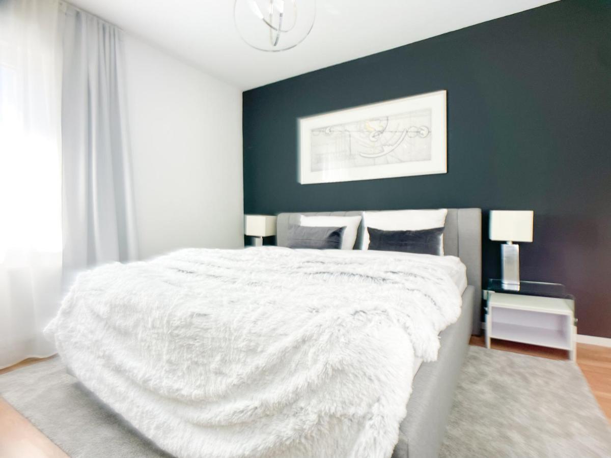 Apartment M-style 02 Mit Balkon 24h Self-check-in, Free Parking, Netflix Nuremberg