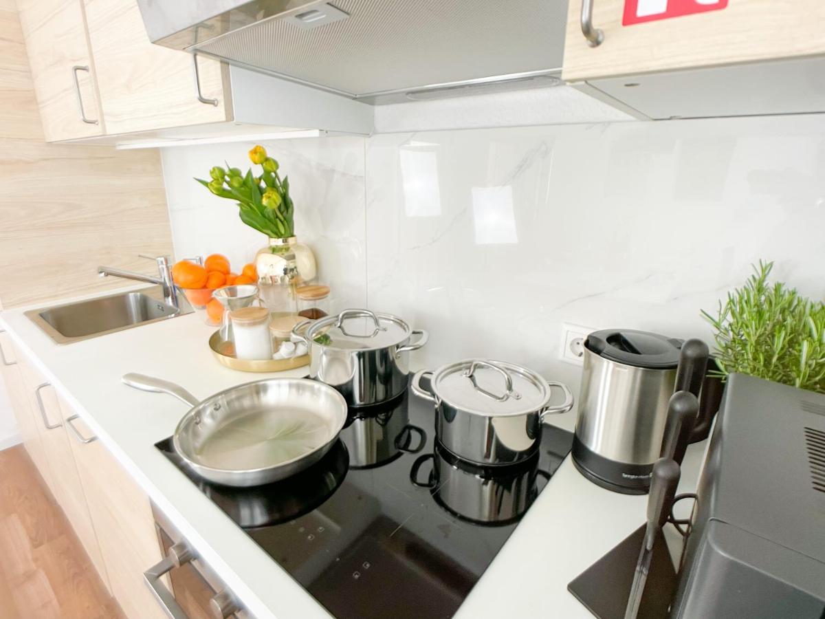 M-style 02 Mit Balkon 24h Self-check-in, Free Parking, Netflix Apartment *