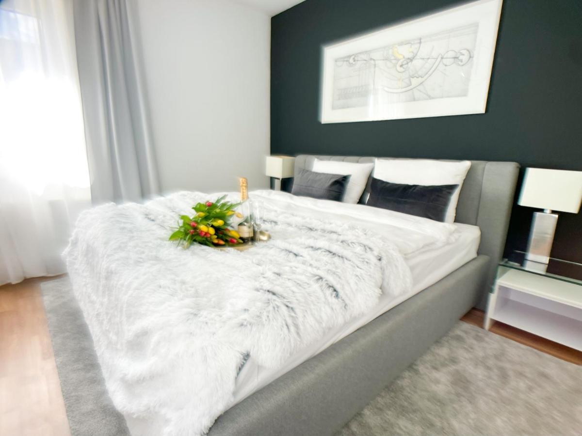 Apartment M-style 02 Mit Balkon 24h Self-check-in, Free Parking, Netflix *