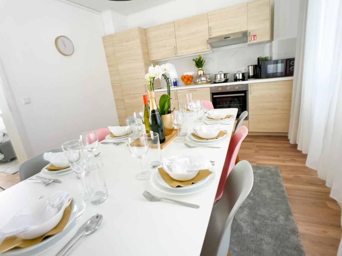 Apartment M-style 02 Mit Balkon 24h Self-check-in, Free Parking, Netflix Nuremberg