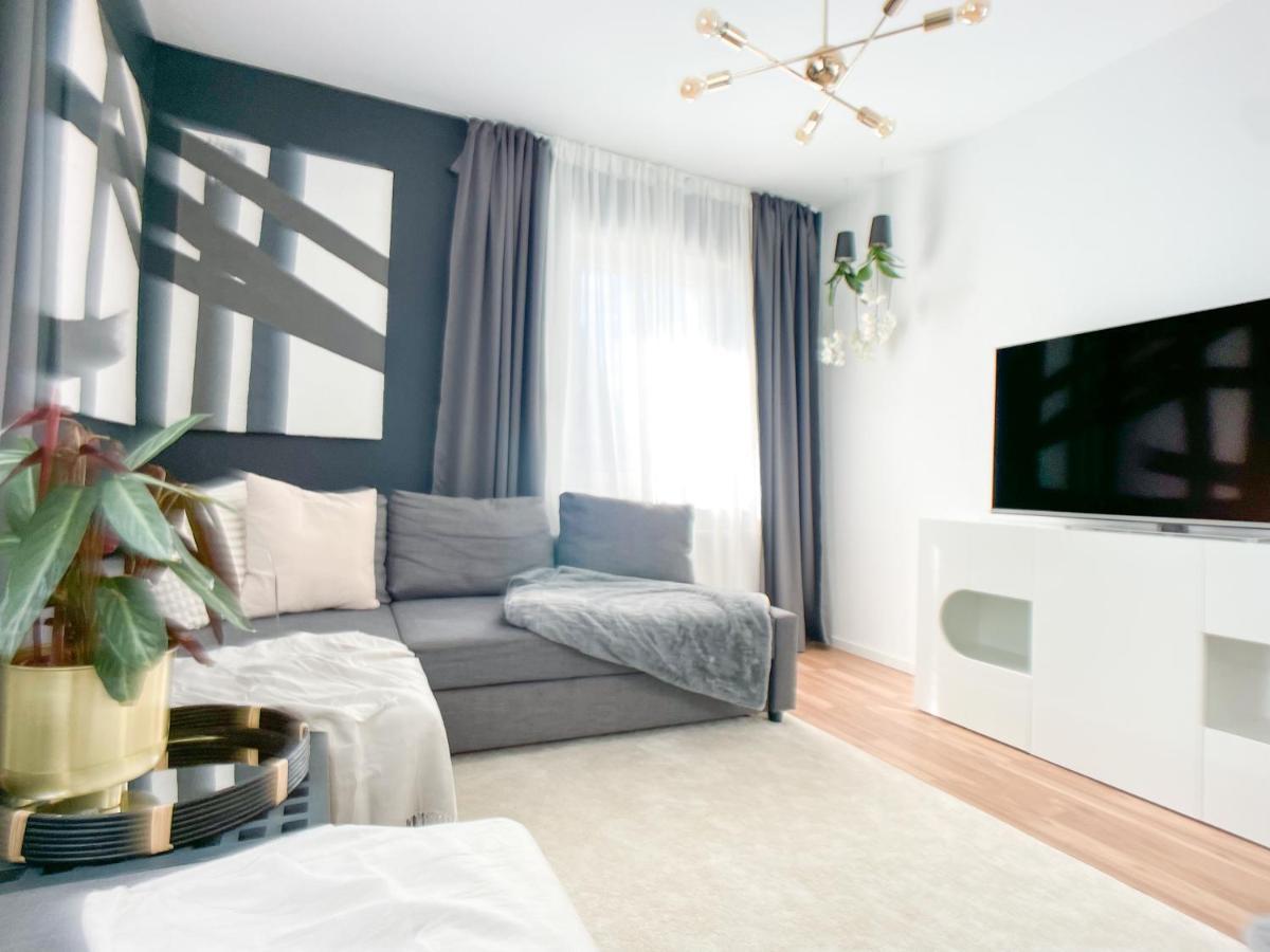 M-style 02 Mit Balkon 24h Self-check-in, Free Parking, Netflix Apartment *