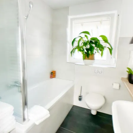 M-Style 02 Apartment Mit Balkon 24H Self-Check-In, Free Parking, Netflix Nürnberg Exterior foto